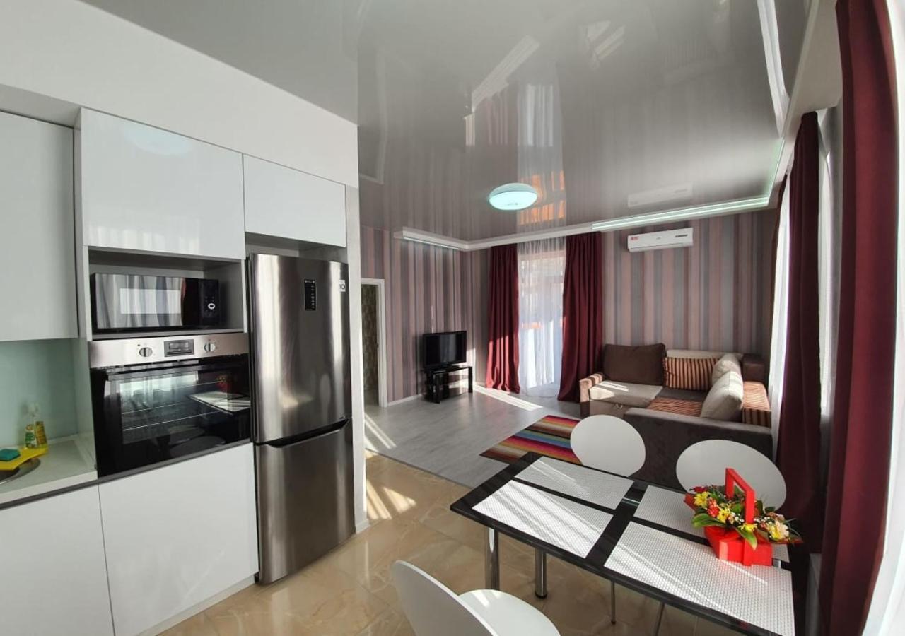 Lux New Apartment 2019 Carcóvia Exterior foto